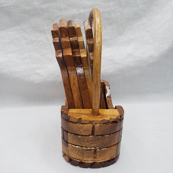 Carved Wood Hawaii Pineapple Coasters and Holder - Picture 8 of 8